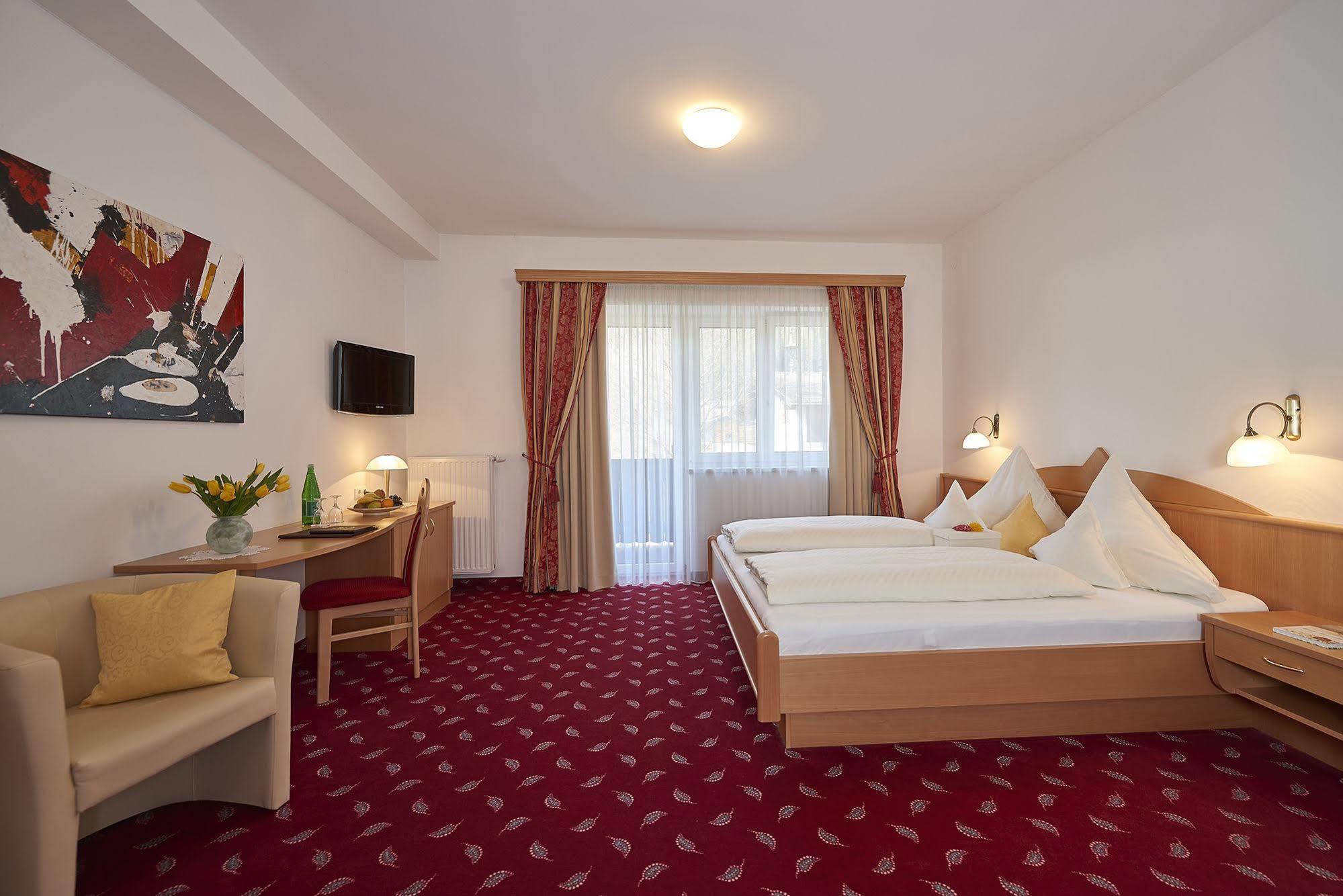 Fruehstueckshotel Birkenhof Rauris Exteriér fotografie